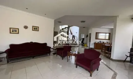 Casa em condomínio fechado com 4 quartos à venda no Condomínio do Taubaté Village, Taubaté 
