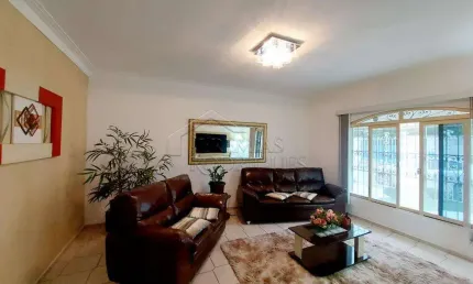 Casa com 3 quartos, 160 m², à venda por R$ 750.000- Conjunto Urupês - Taubaté/SP