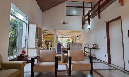 Casa com 4 quartos, 400 m², à venda por R$ 1.600.000- Jardim das Nações - Taubaté/SP