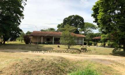 Fazenda à venda no Parque Nossa Senhora da Glória, Tremembé 