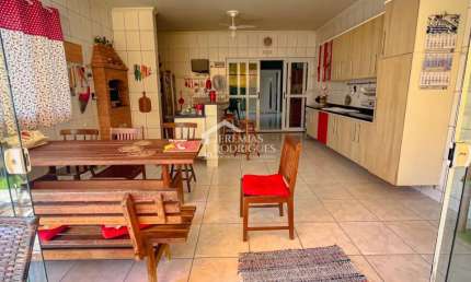 Casa com 2 quartos, 240 m² - Condomínio Real Ville - Pindamonhangaba/SP
