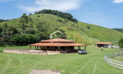 Fazenda à venda no Sete Voltas, Taubaté 