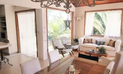 Casa com 3 dormitórios, 200 m² - Chácaras Cataguá - Taubaté/SP