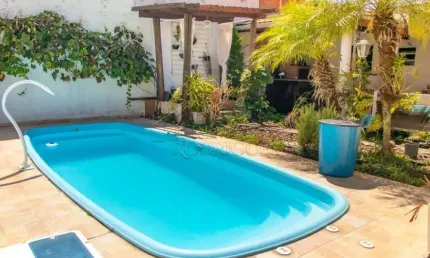 Casa com 4 quartos à venda no Jardim Ana Rosa, Taubaté 