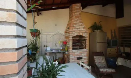 Casa com 3 quartos à venda na Vila Jaboticabeira, Taubaté 