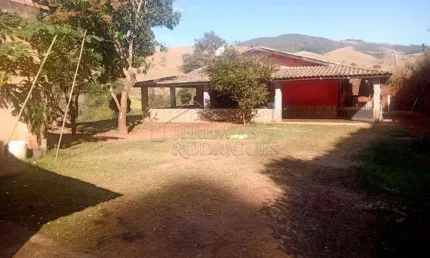 Fazenda à venda no Jardim Sandra Maria, Taubaté 