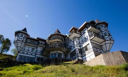 Casa com 7 quartos à venda no Horto Florestal, Campos do Jordão 