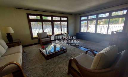 Casa com 4 suítes, 1.019 m² - Lessa - Pindamonhangaba/SP