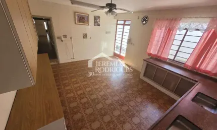 Casa com 4 dormitórios, 450 m² - Centro - Pindamonhangaba/SP