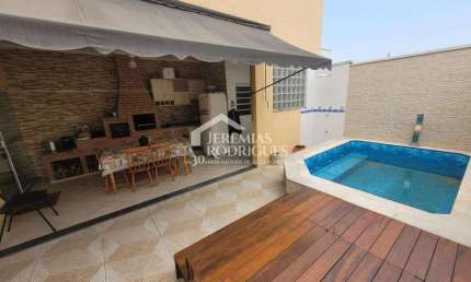 Casa com 3 dormitórios, 174 m² - Condomínio Residencial Laguna - Pindamonhangaba/SP