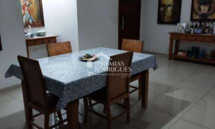 Casa com 5 dormitórios, 178 m² - Jardim das Nações - Taubaté/SP
