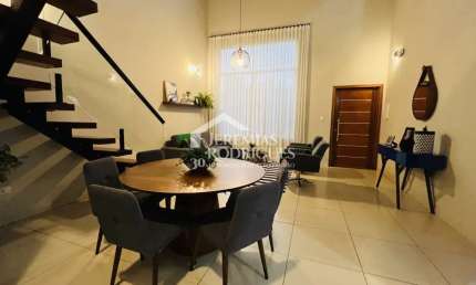 Casa com 4 dormitórios, 193 m² - Condomínio Campos do Conde  - Tremembé/SP