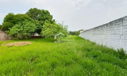 Terreno à venda no Crispim, Pindamonhangaba 