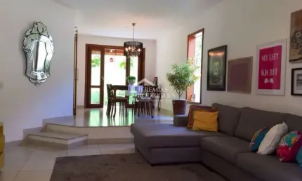 Casa com 3 dormitórios, 135 m² - Condomínio Chácaras Cataguá - Taubaté/SP