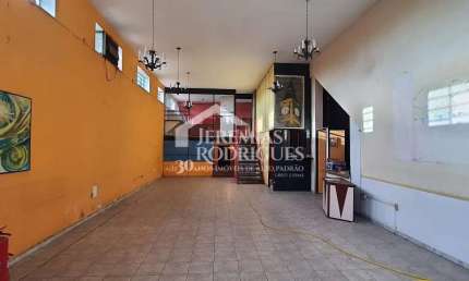 Prédio comercial com 310 m² -  Independencia - Taubaté/SP