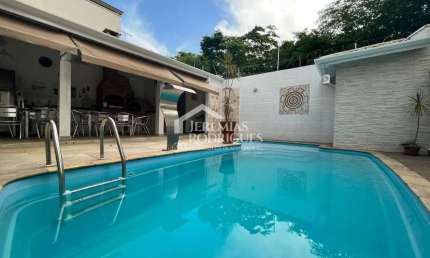 Casa com 3 dormitórios, 230 m² - Condomínio Campos do Conde I - Tremembé/SP