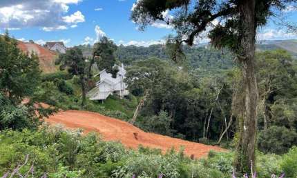 Terreno em condomínio fechado à venda no Capivari, Campos do Jordão 