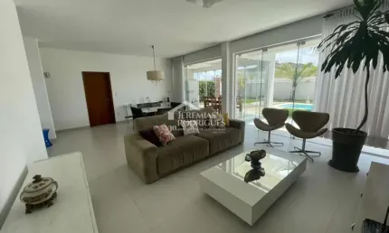 Casa para venda e locação com 4 dormitórios no Condomínio Village Splendore em Pindamonhangaba/SP