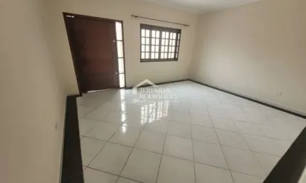 Casa com 3 dormitórios, 147 m² - Centro - Pindamonhangaba/SP