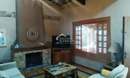 Oportunidade! Casa com 3 dormitórios, 294m² - Condomínio Chácaras Cataguá - Taubaté/SP
