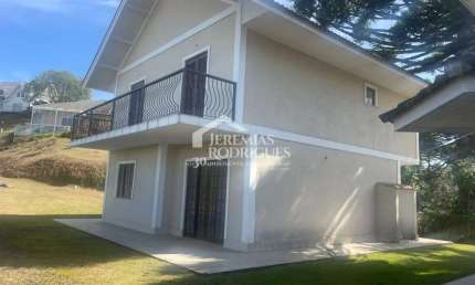 Casa com 3 suítes, 123 m² - Condomínio Vista Verde - Campos do Jordão/SP