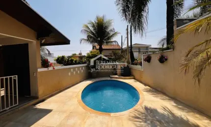 Casa com 3 dormitórios, 268 m² - Condomínio Taubaté Village - Taubaté/SP