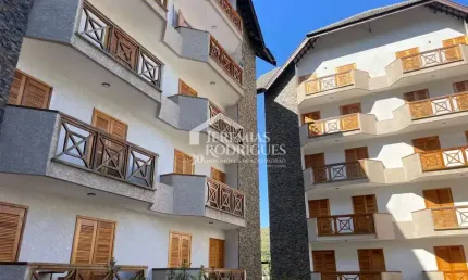 Apartamento com 3 suítes, 136 m² - Condomínio Solar Alto dos Pinhais - em Santo Antônio do Pinhal.