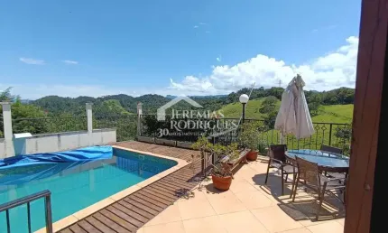 Casa com 4 dormitórios, 277 m² - Santo Antônio do Pinhal/SP