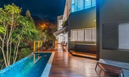 Casa com 4 dormitórios à venda, 330 m² - Parque da Mantiqueira - Santo Antônio do Pinhal/SP