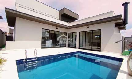 Casa para venda com 4 dormitórios no Condomínio Village Splendore em Pindamonhangaba/SP