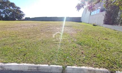 Terreno à venda com 448 m² no Condomínio Campos do Conde II - Chambord em Tremembé/SP