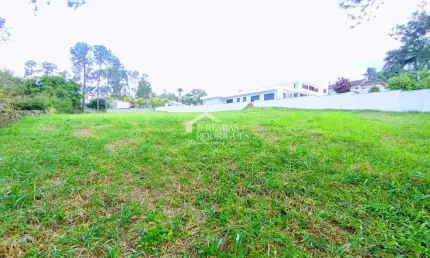 Terreno à venda com 2.293 m² no condomínio chácaras cataguá em taubaté/sp.