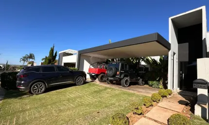 Casa em condomínio fechado com 3 quartos à venda na Avenida Israel, 1163, Parque das Laranjeiras, Uberlândia