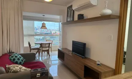 Locação 2/4 Mobiliado, decorado e com infraestrutura de lazer – vista mar!