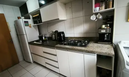 Apartamento com Varanda à Venda no Residencial Via Tropical – Samambaia Valor: R$349.990 – Aceita financiamento bancário e uso do FGTS