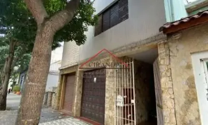 Casa com 4 quartos à venda na Rua Teodureto Souto, 602, Cambuci, São Paulo por R$ 840.000