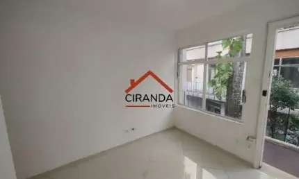 Sala comercial para alugar na Rua Augusta, 2212, Cerqueira César, São Paulo por R$ 900