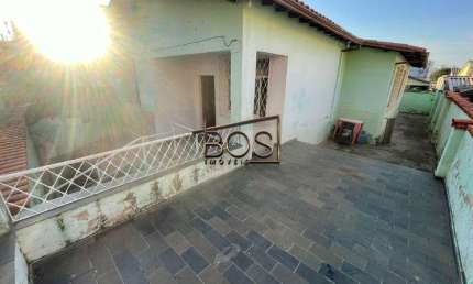 VENDA CASA - 03 QUARTOS 400,00 M2 - BAIRRO: SAGRADA FAMILIA