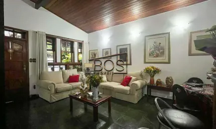 VENDA CASA - 08 QUARTOS 500,00 M2 - BAIRRO: SANTO ANTONIO
