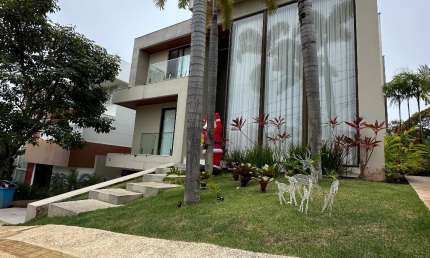 luxuosa casa em alphaville Salvador 1 com 5 suítes estrela do mar reformada