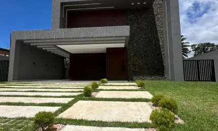 Linda casa em Alphaville Litoral Norte 3 4 suítes nova alto luxo