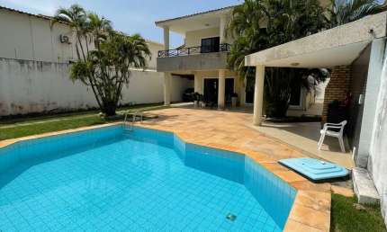 Casa de 4 quartos em Villas do Atlântico perto da praia