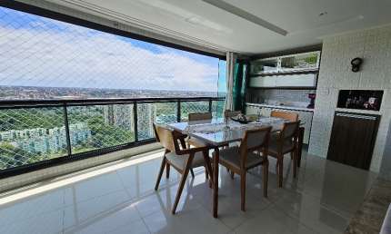 Apartamento no Soho na Paralela de 3 quartos com 3 vagas andar alto e varanda gourmet