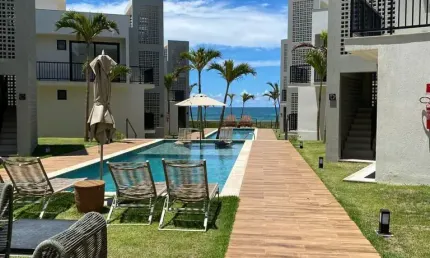 Village a venda em Itacimirim 3 quartos pé na areia na Linha Verde