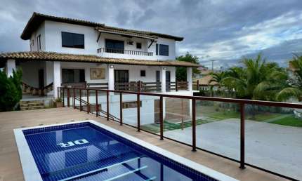 Casa a venda em Vilas do Atlântico 5 quartos nascente com piscina e área gourmet
