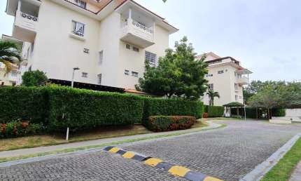 Imóvel a venda no Jardim Mediterrâneo 3 suítes espaço gourmet em Piatã