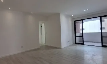 Apartamento a venda no Cidade Jardim 3 quartos com dependência