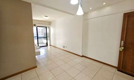 Apartamento a venda na pituba com 3 quartos nascente e varanda