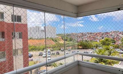 Apartamento a venda no colina de piatã com 2 quartos e armarios