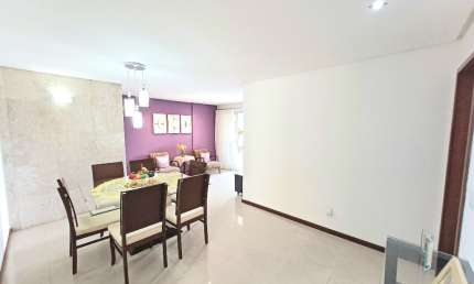 Apartamento a venda na pituba com 3 quartos andar alto e varanda